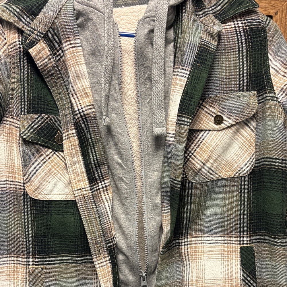 Natural Reflections Green and Gray Plaid Women's Jacket - Picture 3 of 5